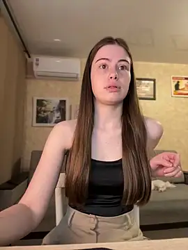 Sofi Sofa online show from April 7, 7:31 am