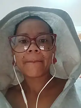 xblackstarX1 online show from March 29, 10:04 am