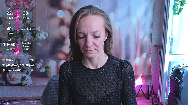 jesica mooonn online show from April 4, 5:38 am