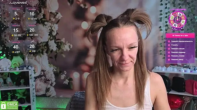 jesica mooonn online show from April 12, 3:00 am