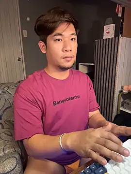 Snapshot of Titanryu chatting on June 1, 6:42 pm Titanryu online show from June 1, 6:42 pm