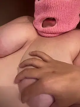 bella2399 online show from April 17, 10:24 pm