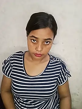 Snapshot of Tania-2026 chatting on June 18, 7:41 am Tania-2026 online show from June 18, 7:41 am