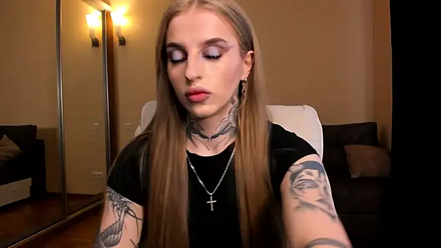 harley kimm online show from April 11, 5:23 am