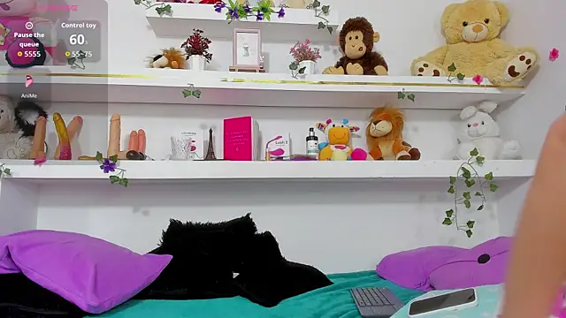 viky hot online show from April 17, 12:41 pm