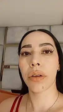 AmbarJenssen online show from April 13, 1:49 pm