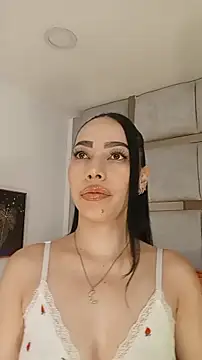 AmbarJenssen online show from April 14, 12:00 pm