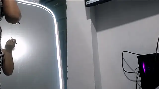 MIA GT777 online show from April 8, 12:21 am