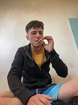 denysio69 online show from April 7, 7:53 am