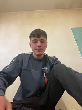 denysio69 online show from April 9, 7:36 am