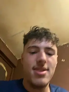 denysio69 online show from April 11, 4:39 am