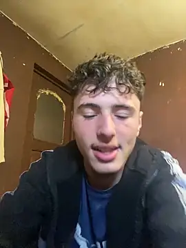 denysio69 online show from April 11, 8:40 am