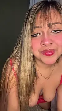 NinaValencia  online show from April 6, 11:38 pm