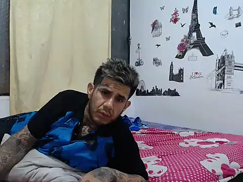 allison maxtattoo  online show from April 5, 2:31 am