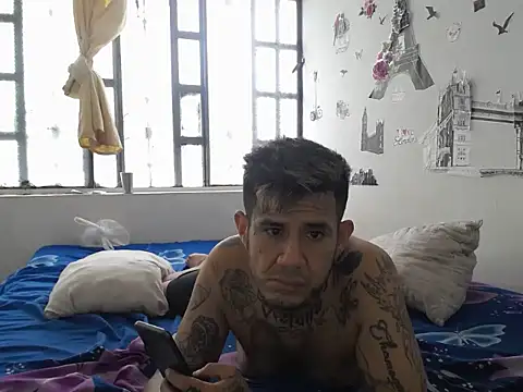 allison maxtattoo  online show from April 16, 8:53 pm