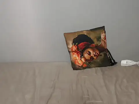 AngelicCaramelxxx online show from March 28, 8:58 am