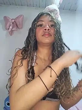 BelleKaty  online show from May 27, 8:17 pm
