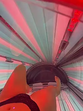 LolaSkyee online show from April 8, 7:14 pm