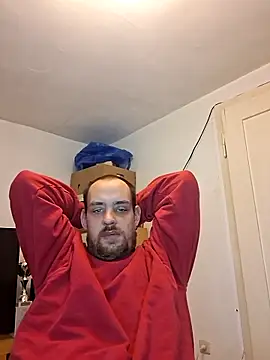 fettgail-0507 online show from March 31, 12:38 pm