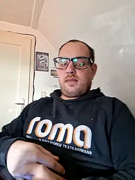 fettgail-0507 online show from April 2, 1:20 pm