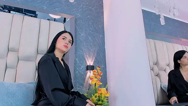 Megan Danbury online show from April 2, 12:25 pm