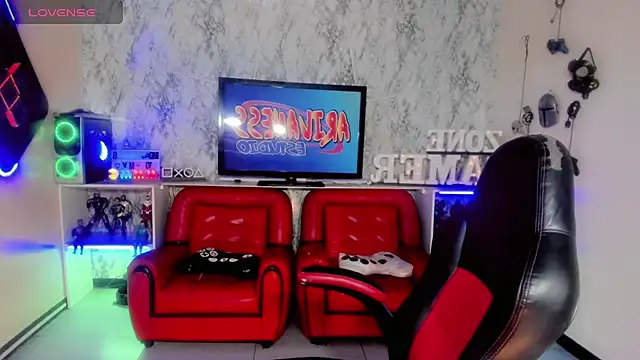 cami valkyrie online show from April 16, 7:25 pm