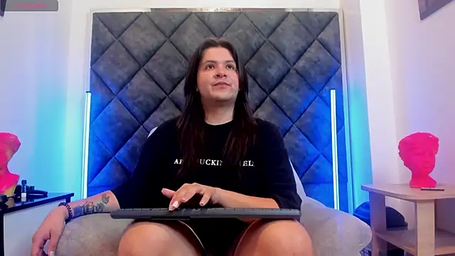 MatthewDavis  online show from March 31, 2:06 pm