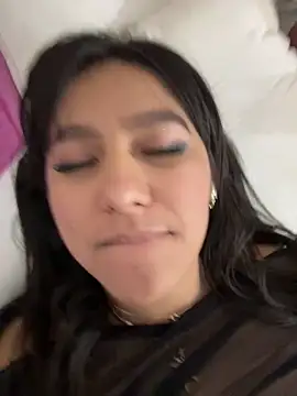 asumy megumy online show from April 6, 10:11 pm