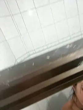 asumy megumy online show from April 18, 9:15 pm