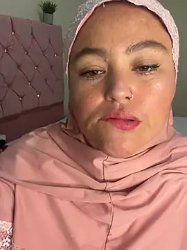 Marian fadel online show from April 8, 12:38 pm