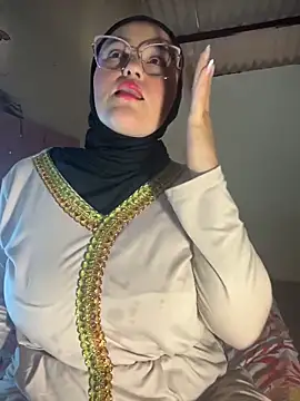 Snapshot of Marian_fadel chatting on June 19, 1:15 pm Marian fadel online show from June 19, 1:15 pm