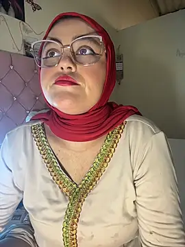 Snapshot of Marian_fadel chatting on June 26, 1:15 pm Marian fadel online show from June 26, 1:15 pm