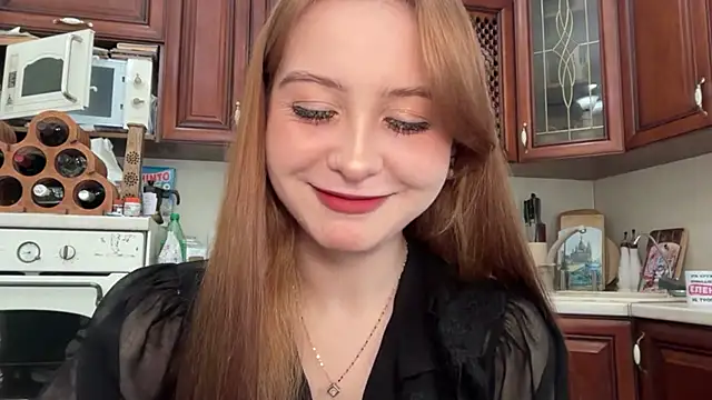 Amy Bronson online show from April 16, 11:33 am