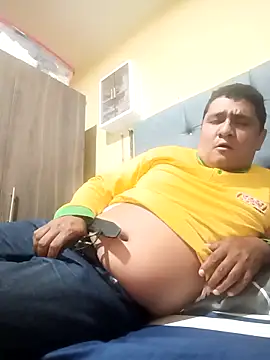 luis20212 online show from April 9, 5:29 am