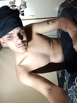 daddys home69 online show from April 16, 7:47 pm