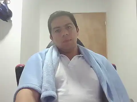 Snapshot of jutipia chatting on March 28, 8:41 pm jutipia online show from March 28, 8:41 pm