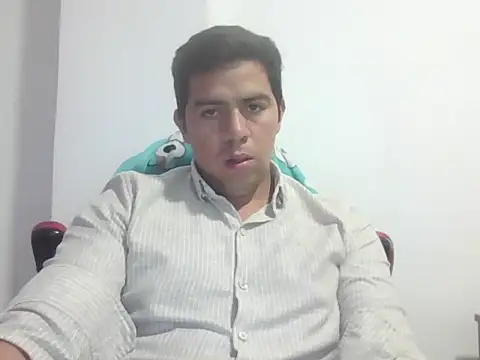 Snapshot of jutipia chatting on May 31, 5:04 am jutipia online show from May 31, 5:04 am