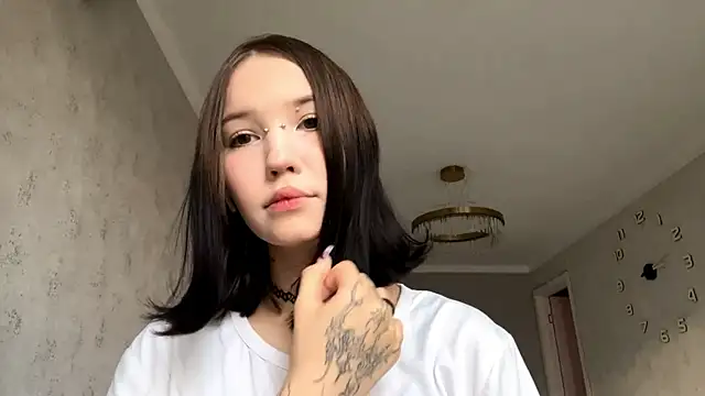 AmeliaMiotii online show from March 28, 11:32 am