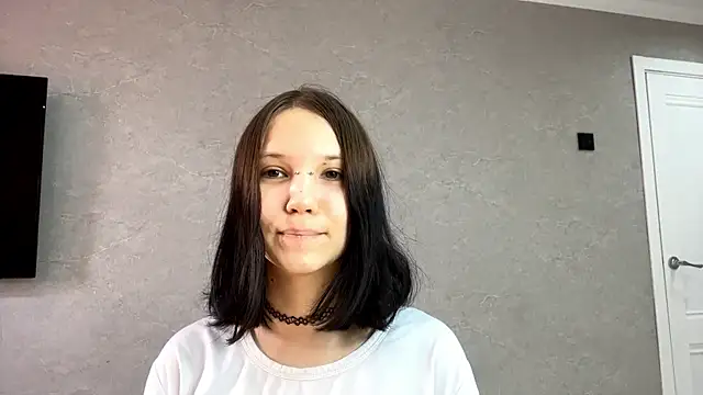 AmeliaMiotii online show from April 4, 10:35 am