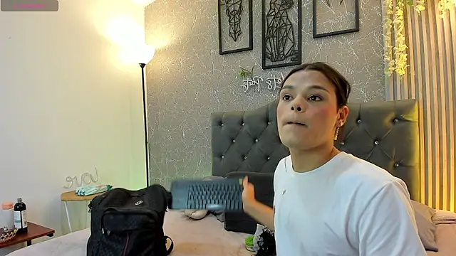 LexyNova  online show from June 1, 7:37 pm