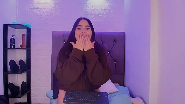 sweet  cherry1 online show from March 30, 6:42 pm