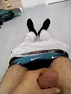 y2561 online show from April 12, 11:15 am