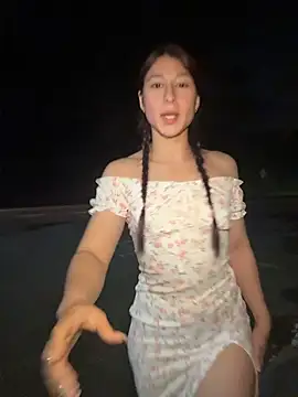 Debby ryann online show from April 18, 6:17 am