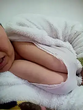  KapiiTana  online show from April 11, 2:27 am