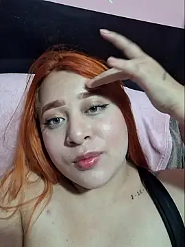 Snapshot of venuscopper chatting on May 7, 1:44 am venuscopper online show from May 7, 1:44 am