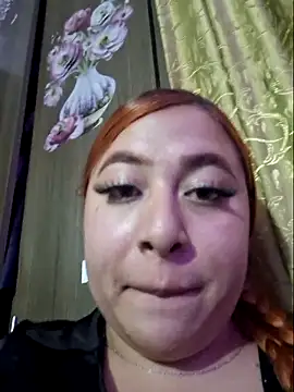 Snapshot of venuscopper chatting on June 1, 3:19 am venuscopper online show from June 1, 3:19 am