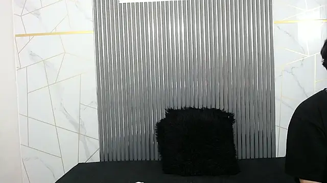 Kitsune 44 online show from April 11, 7:07 pm