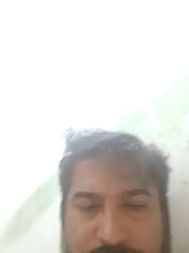 varun2184 online show from March 28, 6:40 pm