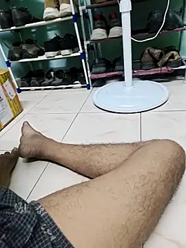 varun2184 online show from March 31, 5:57 pm