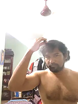 varun2184 online show from April 18, 5:50 pm